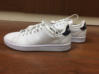 Thanh lý giày adidas mới, size 39 cho nam 0