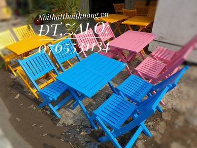 Mẫu bàn ghế xếp gỗ sơn nhiều màu giá rẻ 1