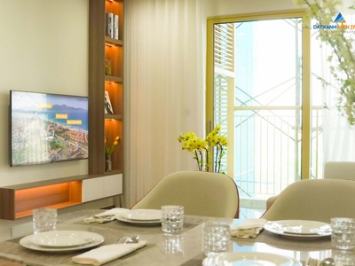 Căn hộ 2PN tầng cao giá tốt The Sang Ressidence chờ đớn nhà đầu tư, view biển Mỹ Khê, sổ hồng sở hữu 2