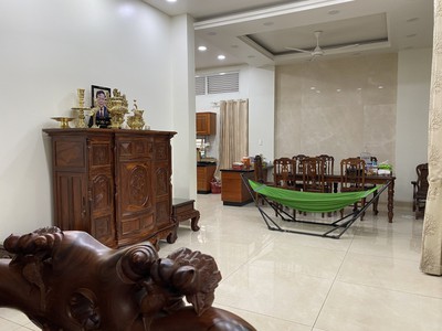 Chủ gửi bán gấp nhà mặt tiền đường Trường Chinh, Tân Bình. DT 444m2 giá 26 tỷ 4