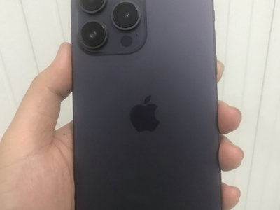 Iphone XR độ vỏ 14pro xanh tím 0