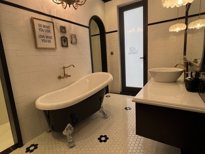 Cho thuê căn hộ 2 ngủ Vinhomes Marina, 2