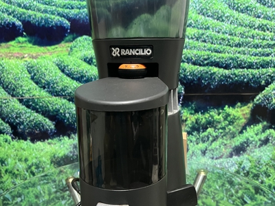Thanh lý máy xay cà phê Rancilio - xuất xứ Ý mới 90-% 5