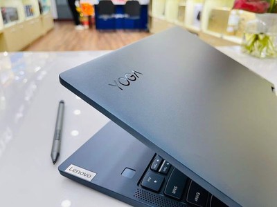 Laptop- Máy tính xách tay Lenovo 2