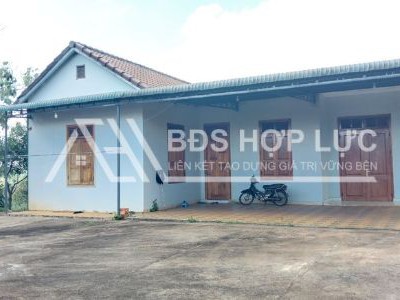 Nhà đất vườn cây ăn trái 0