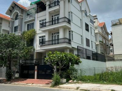 Bán  Gấp đất nền Biệt Thự KDC Himlam p Tân Hưng Quận 7.DT 10x20 Lô H2 Hướng Bắc.Giá 46 tỷ 3