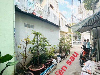 Nhà 1 trệt 1 lầu Gần VINCOM Hùng Vương Đường Phan Đăng Lưu Lộ ô tô. 2