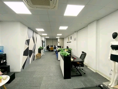 Sang nhượng văn phòng 100m2 tại 80 triều khúc 1