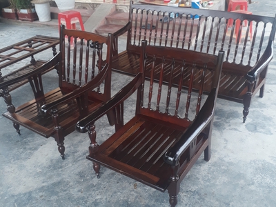 Chuyên đánh dầu vecni đồ gỗ cũ tại nhà Hải Phòng 0