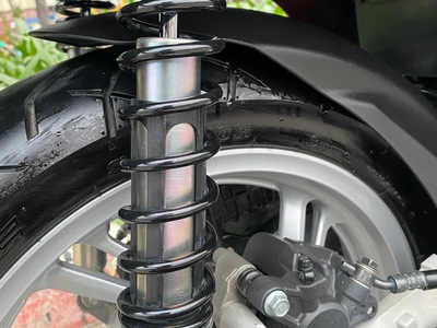 Cần bán SH Việt 125 CBS 2022 màu đỏ mới keng- Cực đẹp. 9