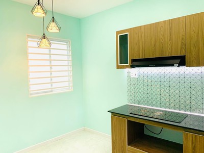 Nhà hẻm đường Cách Mạng Tháng 8 Quận 10 5