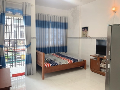Cho thuê pjongf khép kín chính chủ t2 50