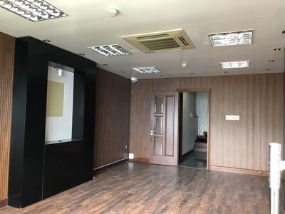 Cho thuê pjongf khép kín chính chủ t2 44