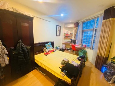 Cho thuê pjongf khép kín chính chủ t2 106