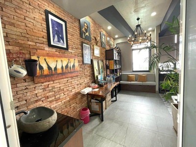 Cho thuê pjongf khép kín chính chủ t2 3