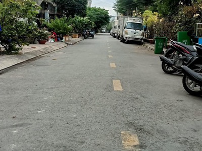 Cho thuê pjongf khép kín chính chủ t2 28
