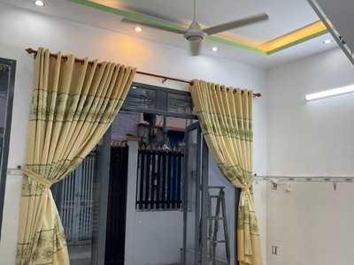 Cho thuê pjongf khép kín chính chủ t2 384