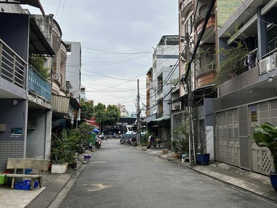 Cho thuê pjongf khép kín chính chủ t2 186