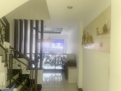 Cho thuê pjongf khép kín chính chủ t2 668