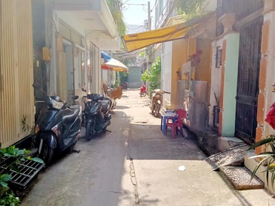 Cho thuê pjongf khép kín chính chủ t2 685