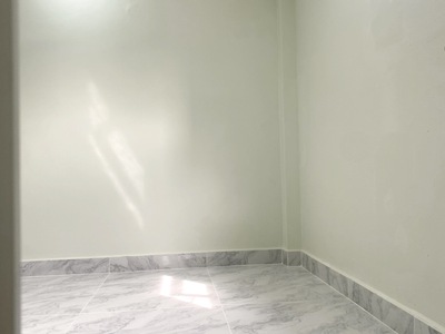 Cho thuê pjongf khép kín chính chủ t2 865