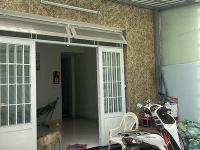 Cho thuê pjongf khép kín chính chủ t2 394