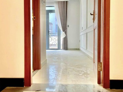 Cho thuê pjongf khép kín chính chủ t2 1238