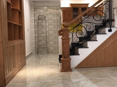 Cho thuê pjongf khép kín chính chủ t2 1237