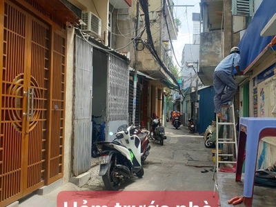 Cho thuê pjongf khép kín chính chủ t2 889