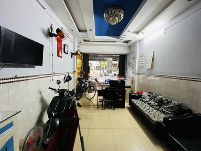 Cho thuê pjongf khép kín chính chủ t2 1224