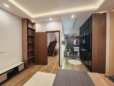 Cho thuê pjongf khép kín chính chủ t2 801