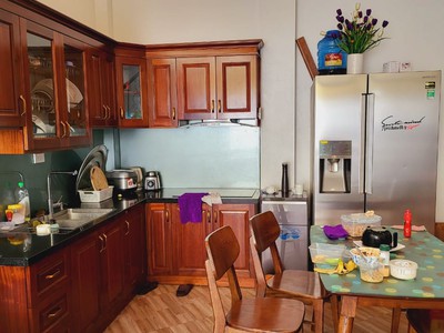 Cho thuê pjongf khép kín chính chủ t2 552