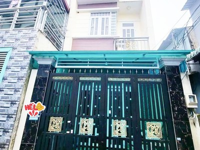 Cho thuê pjongf khép kín chính chủ t2 232