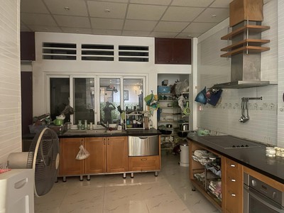 Cho thuê pjongf khép kín chính chủ t2 1204