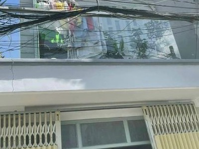 Cho thuê pjongf khép kín chính chủ t2 1262