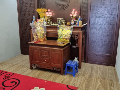 Cho thuê pjongf khép kín chính chủ t2 570