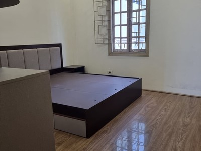 Cho thuê pjongf khép kín chính chủ t2 571