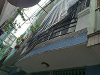 Cho thuê pjongf khép kín chính chủ t2 581