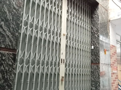 Cho thuê pjongf khép kín chính chủ t2 1049