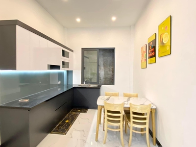 Cho thuê pjongf khép kín chính chủ t2 387