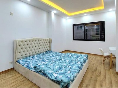 Cho thuê pjongf khép kín chính chủ t2 476