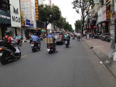 Cho thuê pjongf khép kín chính chủ t2 1305