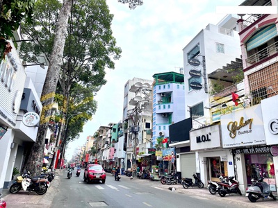Cho thuê pjongf khép kín chính chủ t2 1302