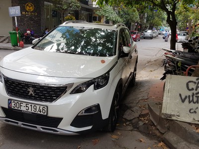 Cho thuê pjongf khép kín chính chủ t2 322