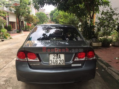 Cho thuê pjongf khép kín chính chủ t2 437