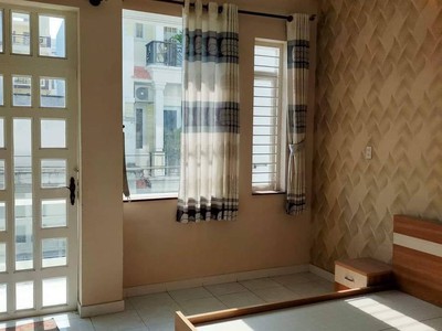 Cho thuê pjongf khép kín chính chủ t2 1249