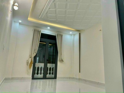 Cho thuê pjongf khép kín chính chủ t2 1292
