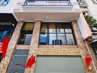 Cho thuê pjongf khép kín chính chủ t2 1123