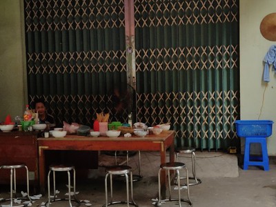 Cho thuê pjongf khép kín chính chủ t2 230