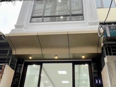 Cho thuê pjongf khép kín chính chủ t2 1108